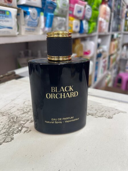 BLACK ORCHARD