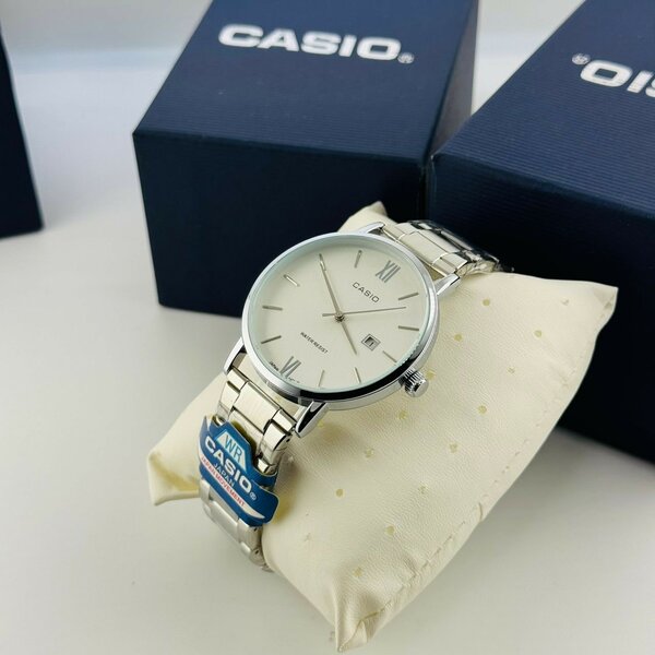 Montres élégantes Casio