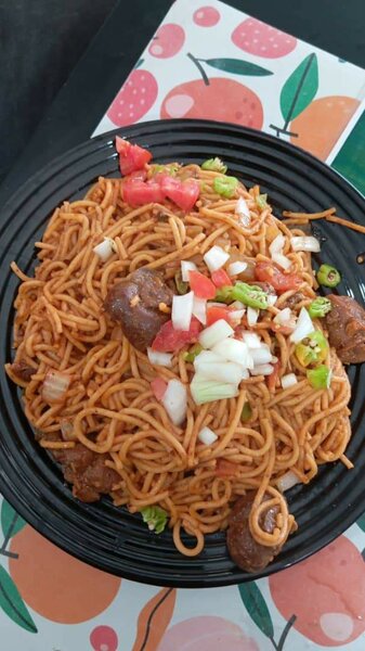 2 plats de 1500f spaghettis