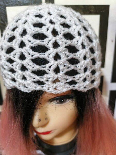 Chapeaux crochetés élégants