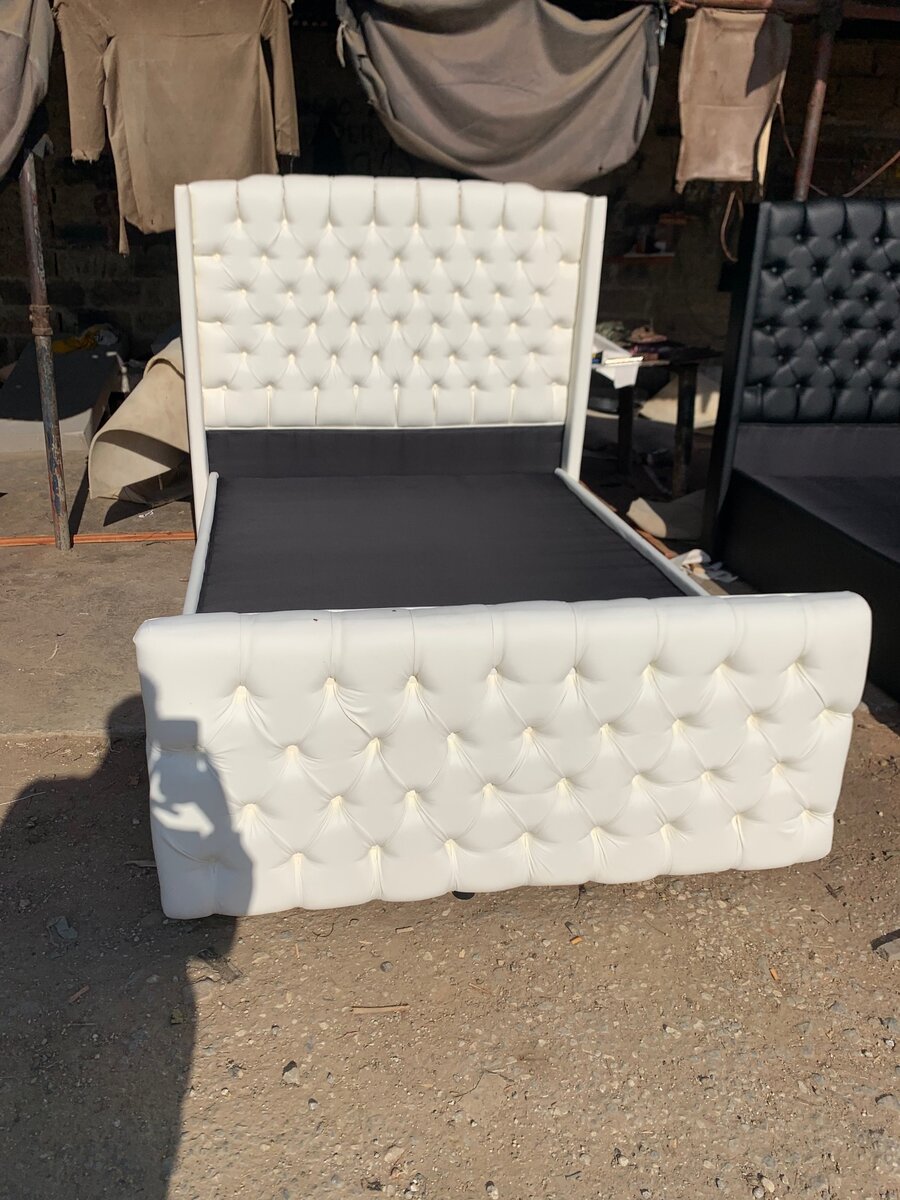 Queen and double beds