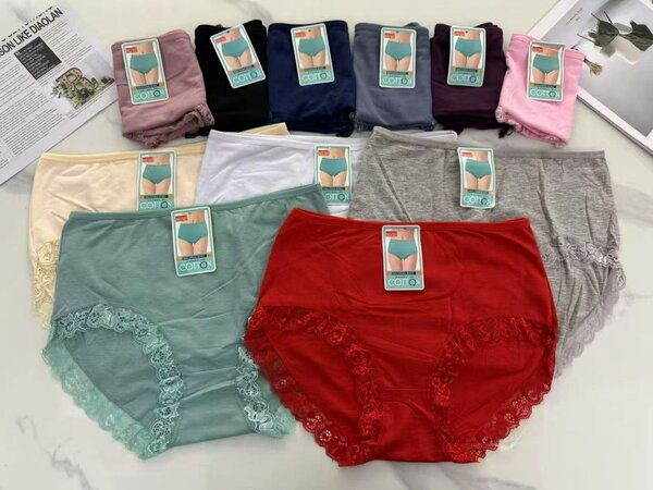 Culottes en coton dentelle