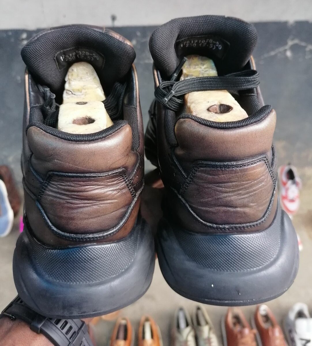 Baskets en cuir marron homme