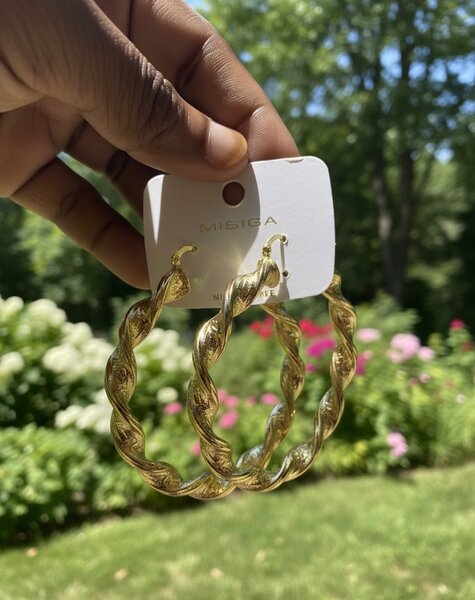 Boucles créoles torsadées dorées