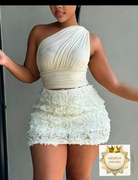 Robe asymétrique élégante