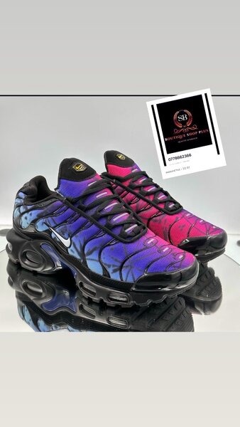 Basket nike TN authentique dans carton 40-45