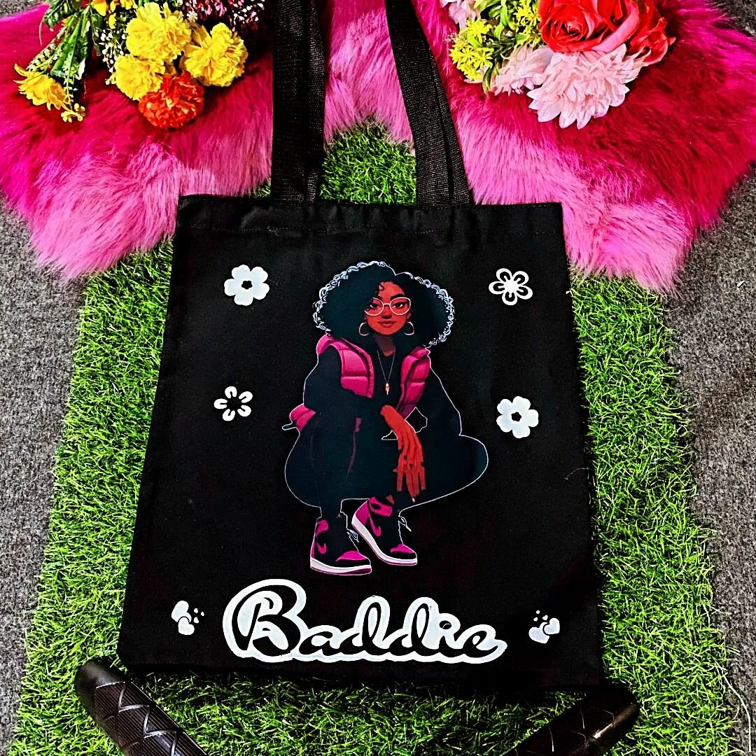 CUSTOMIZED TOTE BAGS