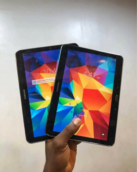 SAMSUNG GALAXY TAB 4