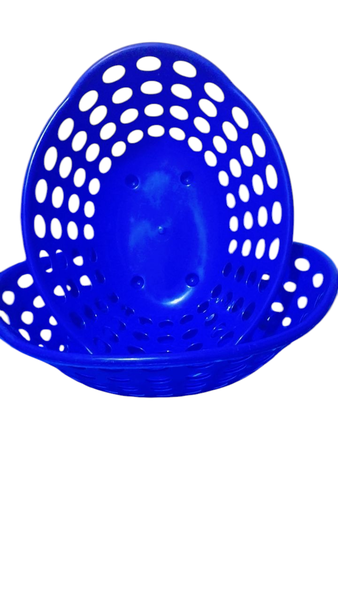 Panier en plastique bleu