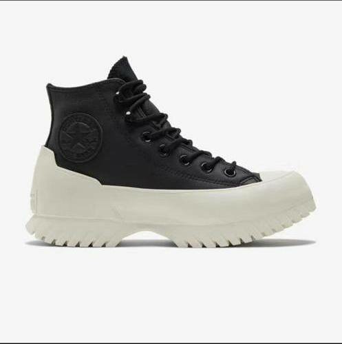 Chaussures montantes style urbain