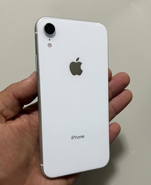 iPhone XR