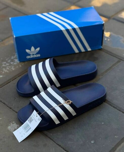 Claquettes Adidas Originals