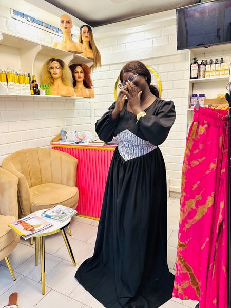 Robe longue élégante noire