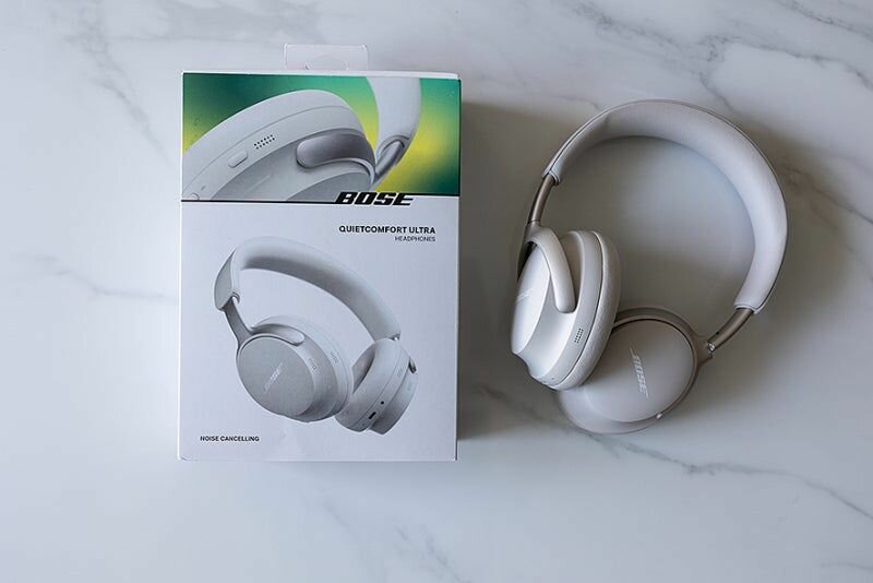 Headphones  BOSE