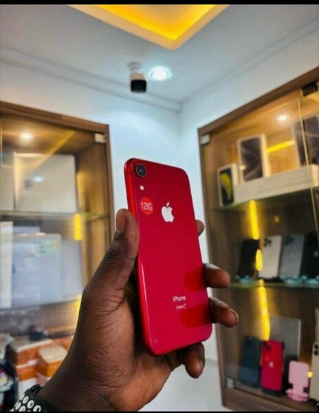 IPHONE XR