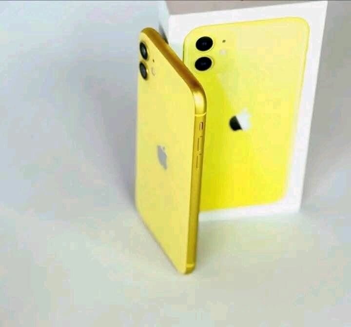 iPhone jaune 64 Go