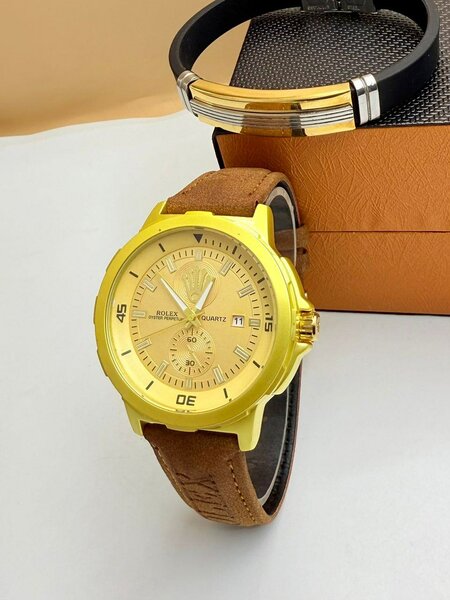 Montre élégante dorée