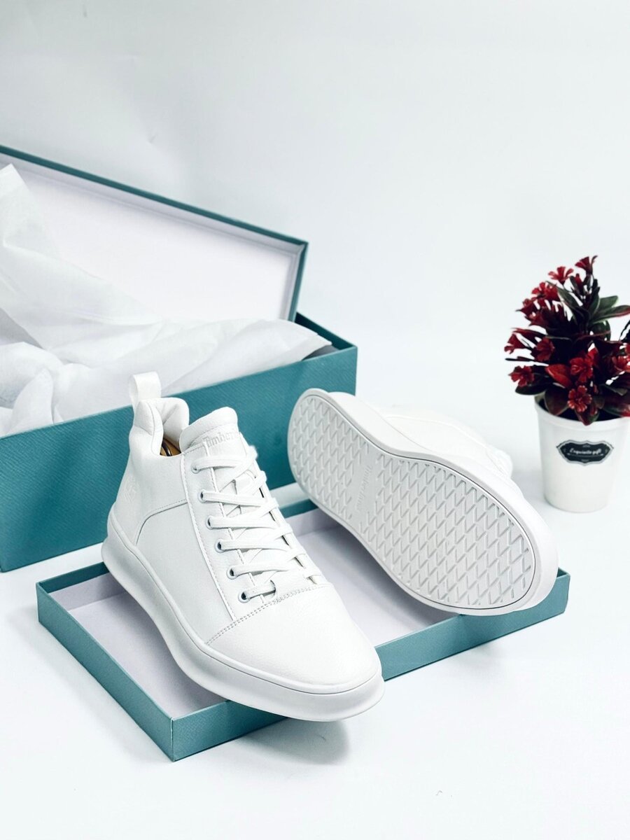 Original Timberland & Burberry Boots*