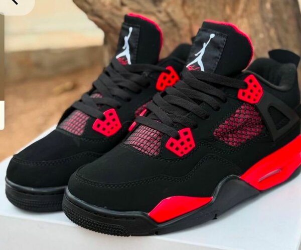 Baskets Air Retro 4 Homme