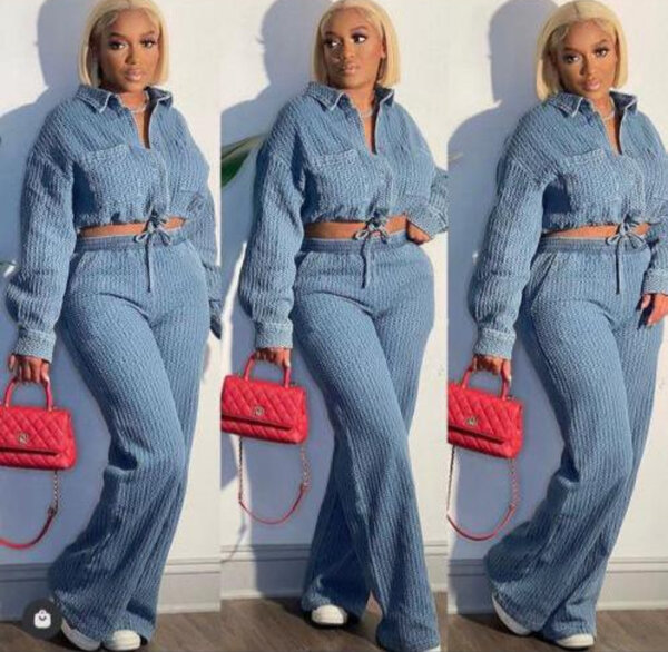 Tenue en tricot deux pièces