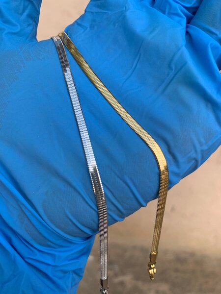 Simple unisex bracelet