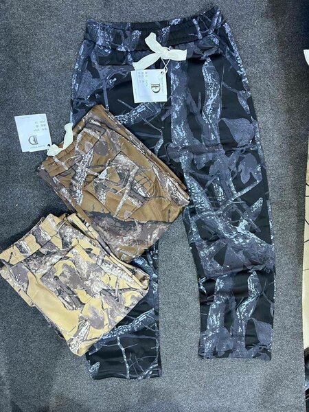 HIGH QUALITY JOGGERS