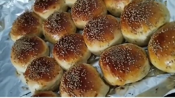 Petits pains farcis au bœuf