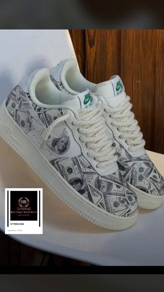 Baskets imprimées billets