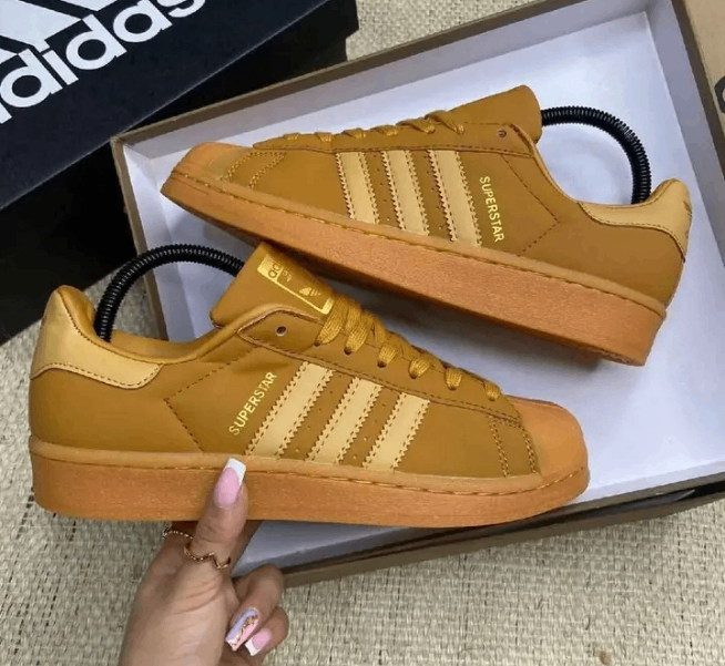 Baskets Superstar Marron Homme