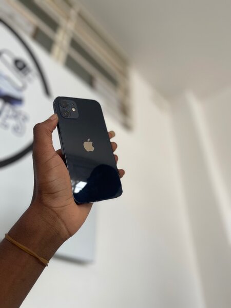 iPhone 12 64GB NO FACE