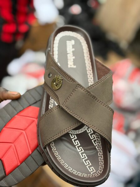 Sandales en cuir pour homme