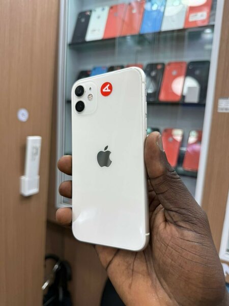 iPhone 11 simple 64 giga