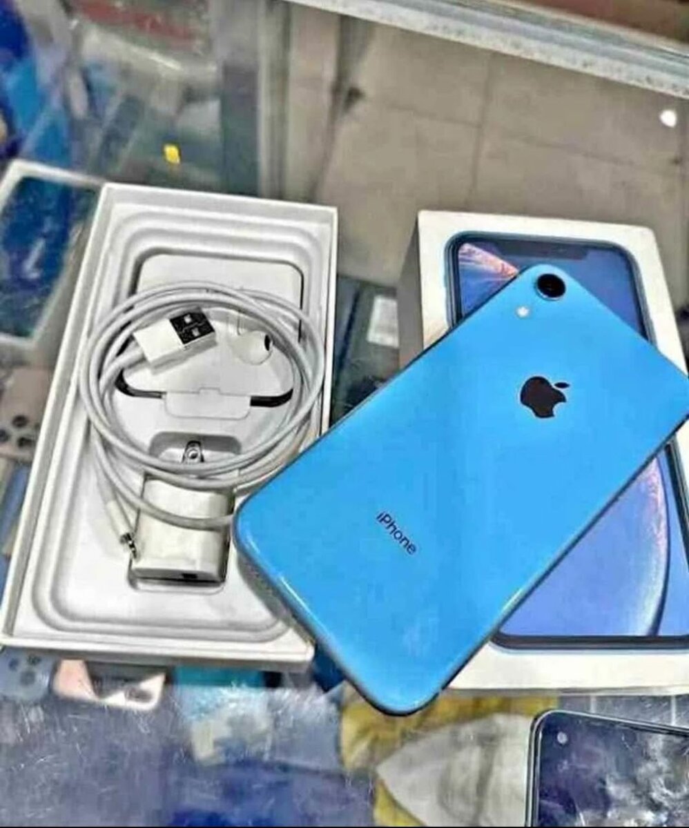 iPhone XR Débloqué Certifié