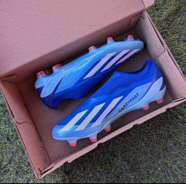 High quality grass soccer boots