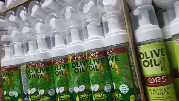 Mousse coiffante à l'huile d'olive