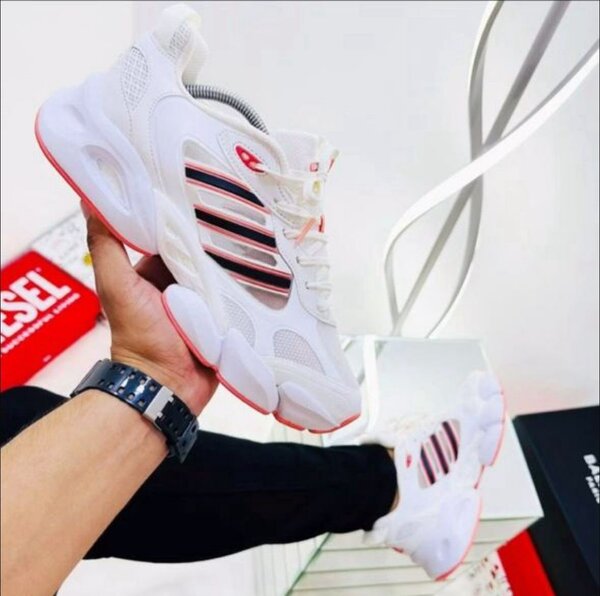 Baskets blanches tendance