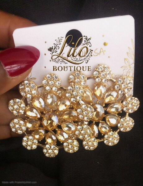 Elegant Crystal Earrings