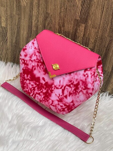 Sac rose tie-dye élégant