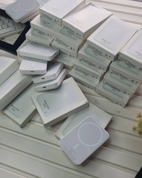 Apple MagSafe Batterie iPhone