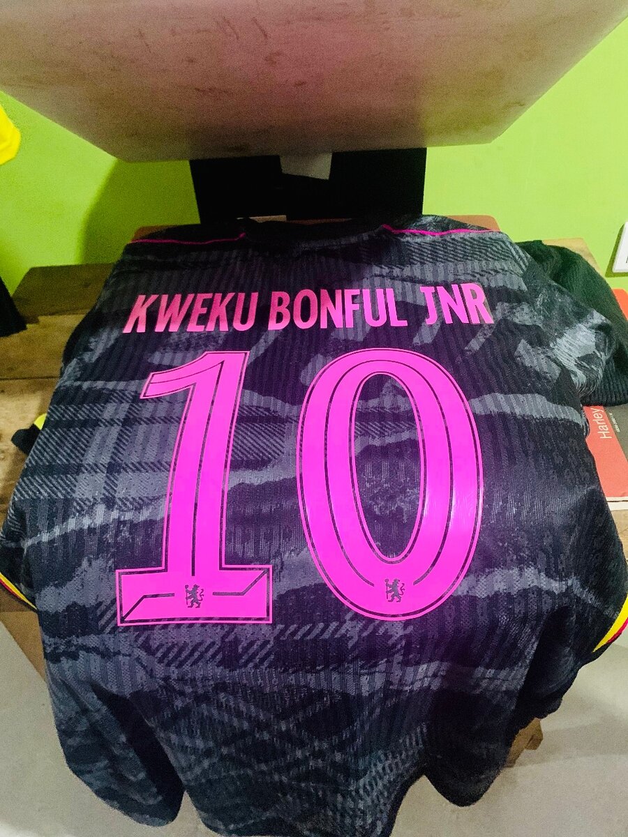 JERSEY AND CUSTOMIZE