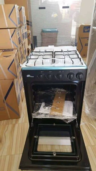 Four Burner  Oven with Grill