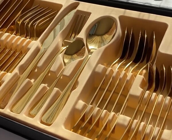 Столовые приборы на 6 персон