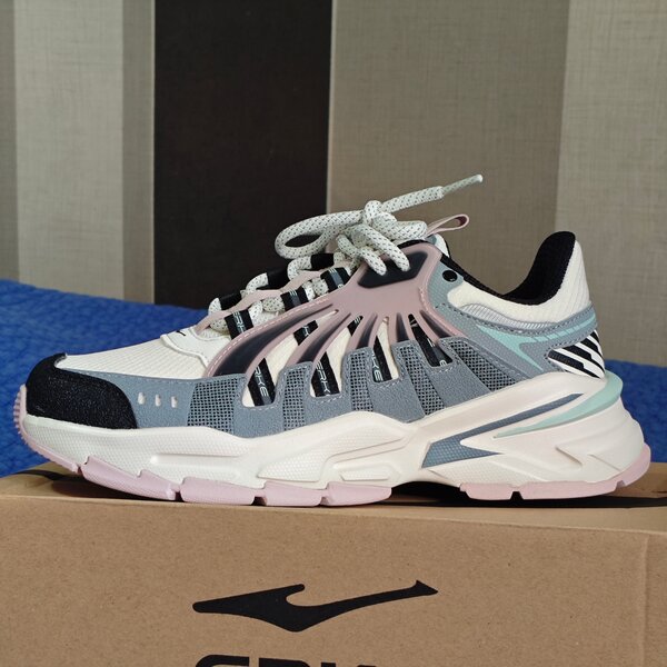 Кроссовки ERKE оригинал