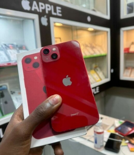 iPhone 13 Rouge