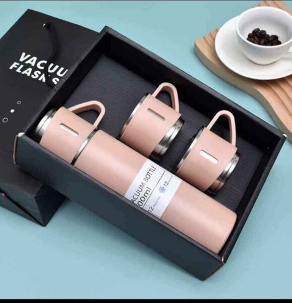 Set de Bouteille Isotherme avec Tasses