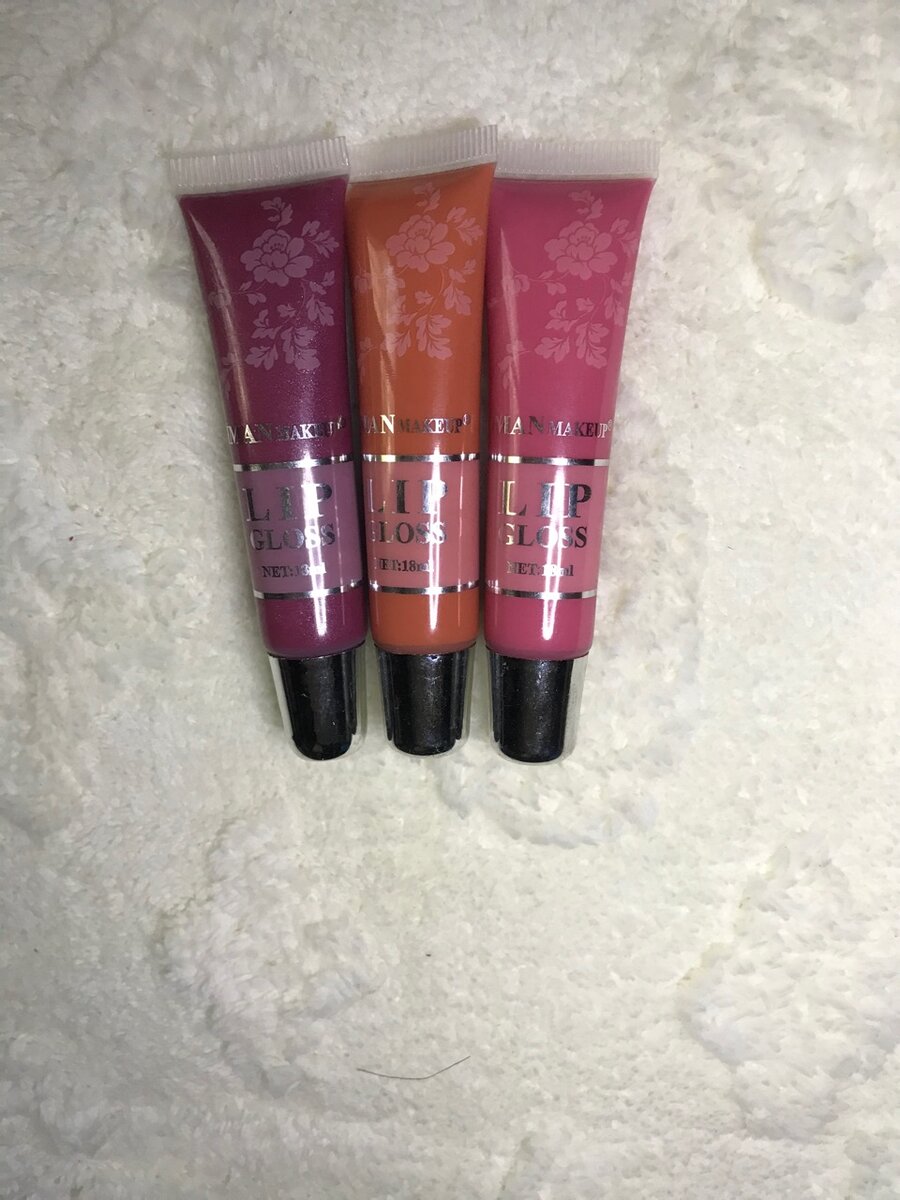 Iman lipglosses