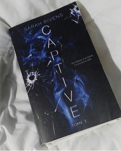 Livre captive tome 1