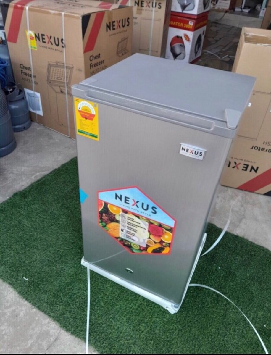 TABLE TOP FRIDGE