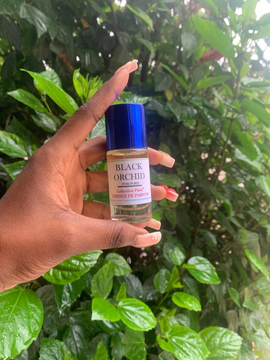 Essence de Parfum Black Orchid