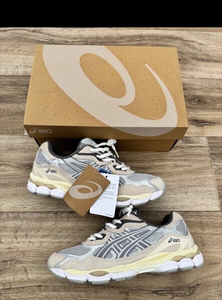 Baskets ASICS tendance unisexes